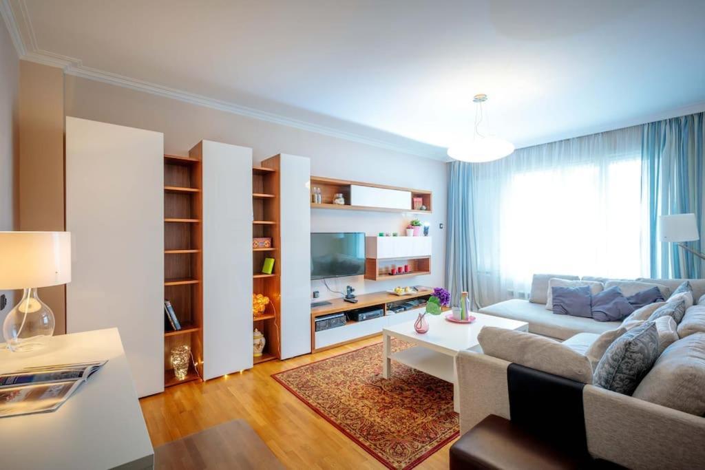 صوفيا Green Apartment - Top Location, Near City Center! المظهر الخارجي الصورة