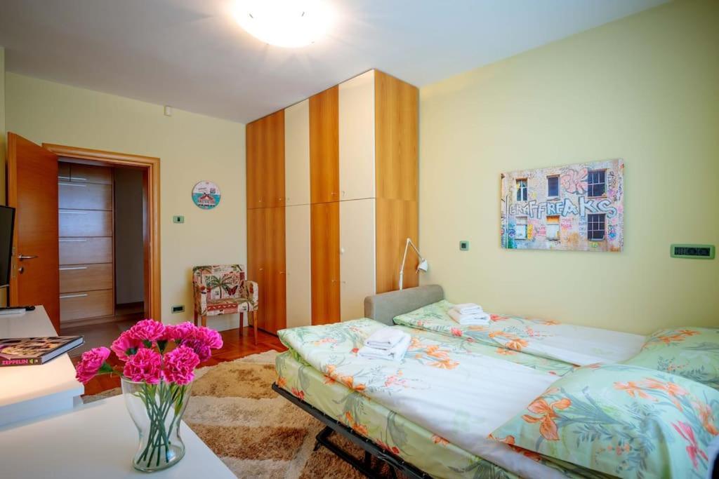 صوفيا Green Apartment - Top Location, Near City Center! المظهر الخارجي الصورة