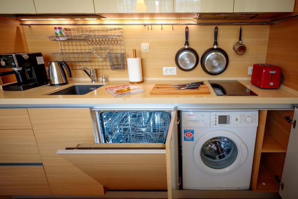 صوفيا Green Apartment - Top Location, Near City Center! المظهر الخارجي الصورة